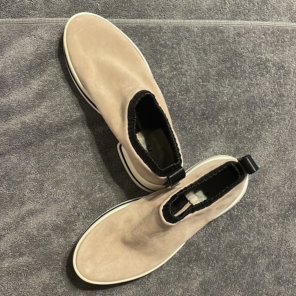 Stuart Weitzman Tan, Cream & Black Suede Sneakers Women’s Size 7 - Picture 6 of 10